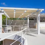 Lovely In דירה