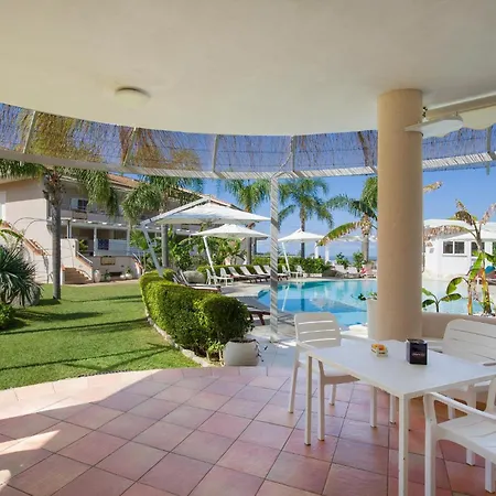 Appartamento 1 Bedroom Front In