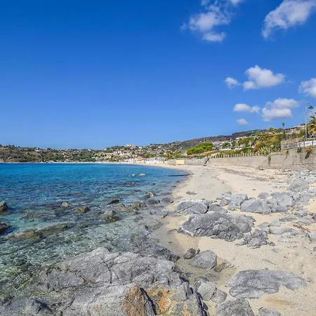 Lovely In Lejlighed *